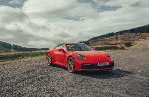 Porsche 911 Carrera S 2019 года
